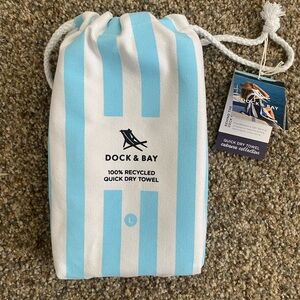 Dock & Bay Light Blue and White Quick Dry Towel in Drawstring Pouch